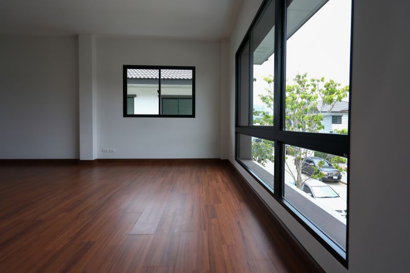 Laminate Floor Replacement in Clarendon Hills, IL